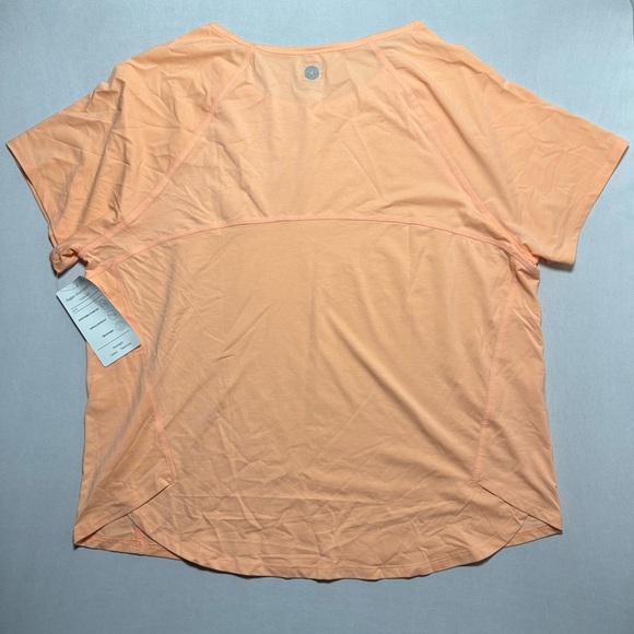 Isabella Active Wear Coral Short Sleeve Activewear Top - Picture 2 of 8